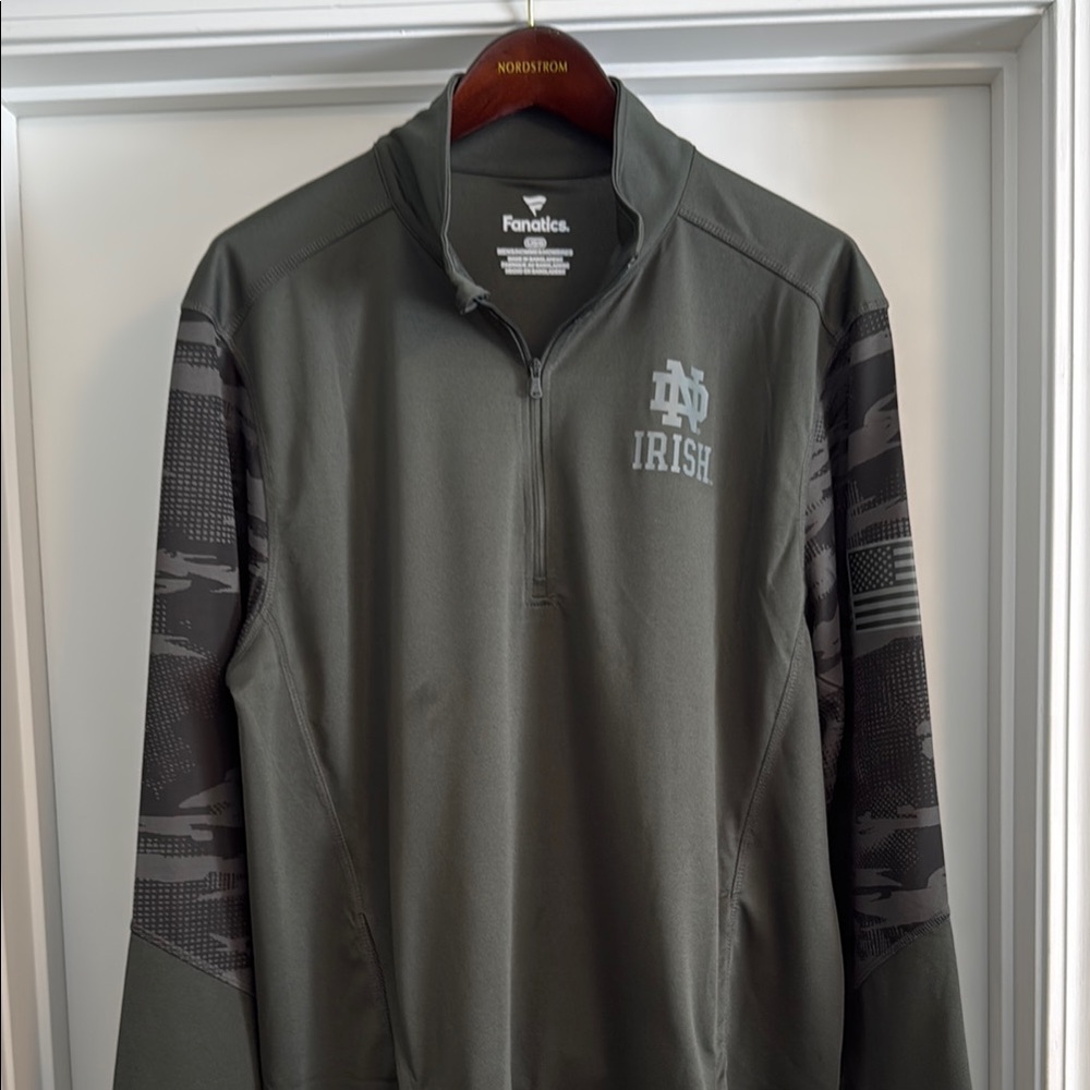 Notre Dame Fanatics Salute to Service Quarter-Zip Pullover - sz Large